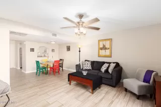 Photo #3: 6172177 Listing