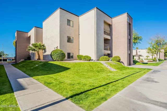 MLS: 6172263 Condo For Sale