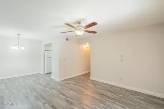 Photo #6: 6172263 Listing