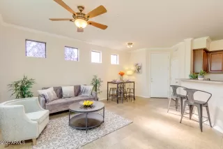 Photo #2: 6172289 Listing