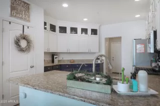 Photo #5: 6172432 Listing 