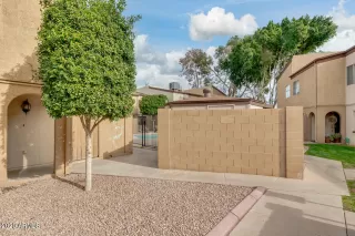 Photo #2: 6172614 Listing