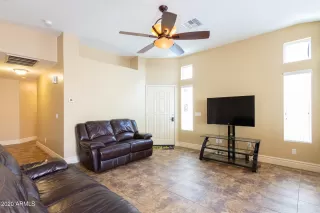 Photo #5: 6172726 Listing 