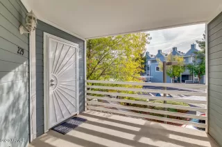 Photo #4: 6172757 Listing