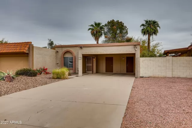 MLS: 6172833 Condo For Sale