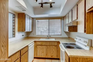 Photo #5: 6172833 Listing 