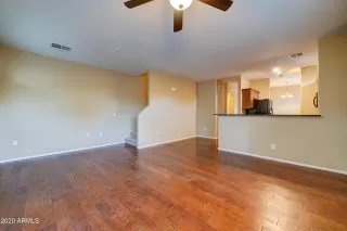 Photo #5: 6173101 Listing