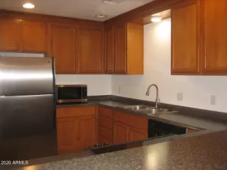 Photo #5: 6174038 Listing