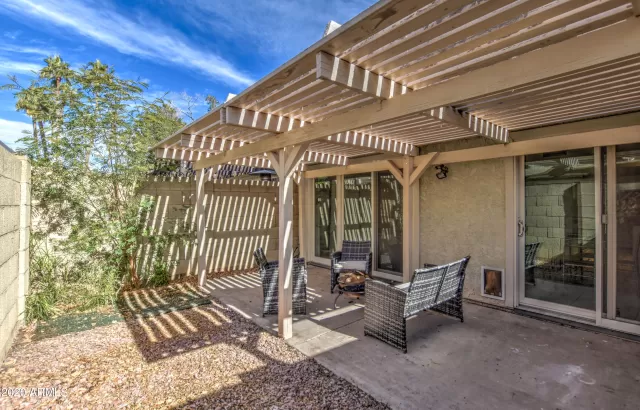 MLS: 6174284 Condo For Sale