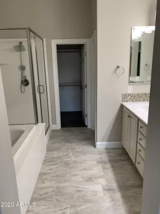 Photo #6: 6174814 Listing