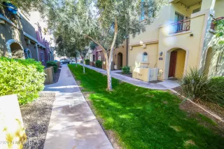 Photo #2: 6175365 Listing 