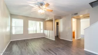 Photo #6: 6175384 Listing