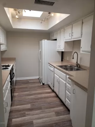 Photo #1: 6175758 Listing 