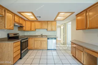 Photo #3: 6175795 Listing