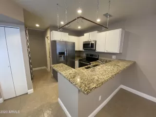 Photo #6: 6175938 Listing