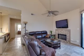 Photo #3: 6175957 Listing 