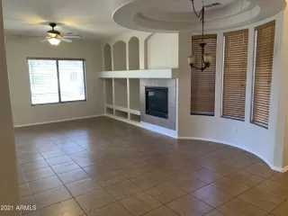 Photo #6: 6176053 Listing