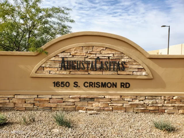 MLS: 6176101 Condo For Sale