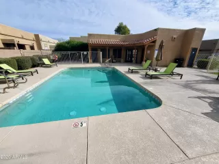 Photo #4: 6176101 Listing