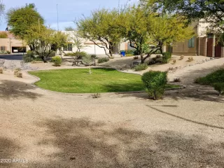 Photo #5: 6176101 Listing