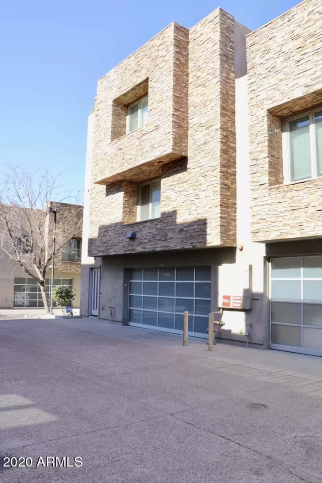 MLS: 6176111 Condo For Sale