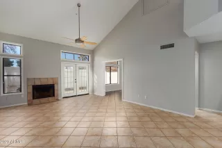 Photo #4: 6176240 Listing 