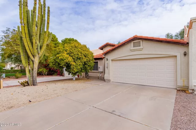 MLS: 6176245 Condo For Sale