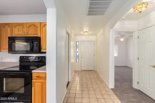 Photo #3: 6176245 Listing 