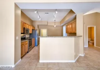 Photo #3: 6176457 Listing 