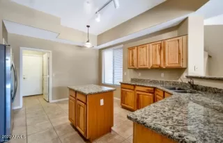 Photo #5: 6176457 Listing 