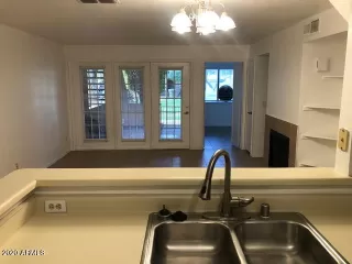 Photo #5: 6176530 Listing 