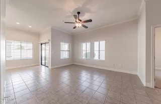 Photo #6: 6176726 Listing