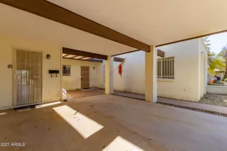 Photo #2: 6176872 Listing