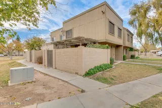 Photo #2: 6176905 Listing