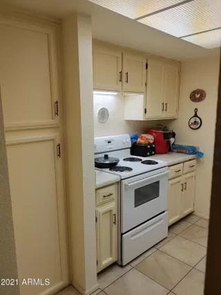 Photo #3: 6176986 Listing