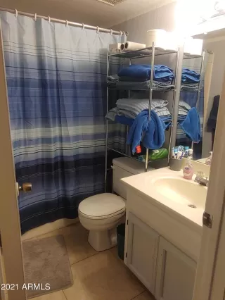 Photo #6: 6176986 Listing