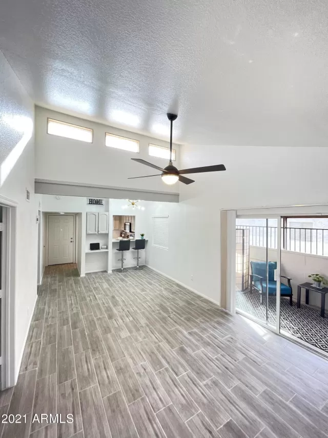 MLS: 6177126 Condo For Sale