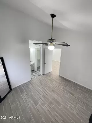 Photo #6: 6177126 Listing 