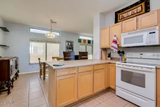 Photo #6: 6177281 Listing