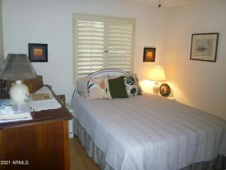 Photo #6: 6177381 Listing