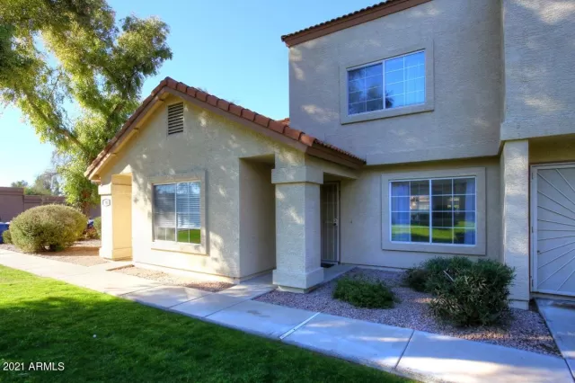 MLS: 6177438 Condo For Sale