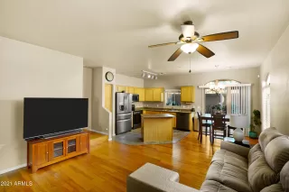 Photo #3: 6177663 Listing
