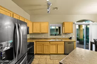 Photo #6: 6177663 Listing