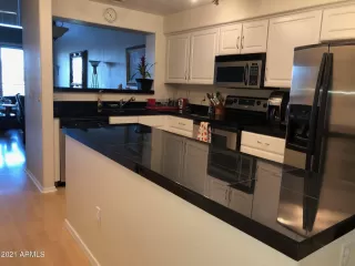 Photo #3: 6177802 Listing