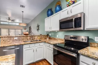 Photo #4: 6177875 Listing 