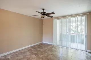 Photo #6: 6177894 Listing