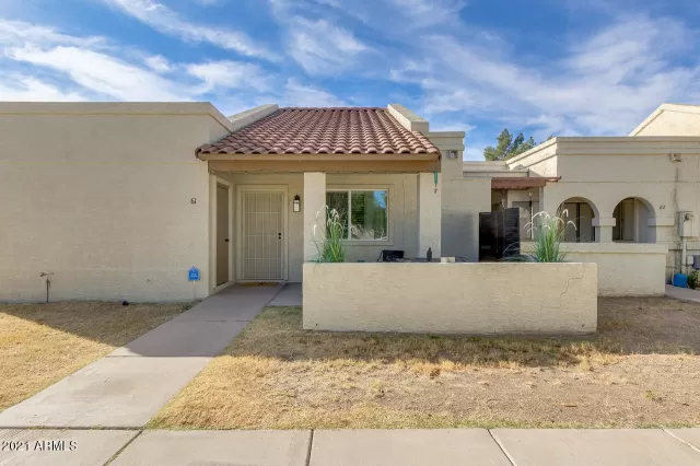 MLS: 6178118 Condo For Sale