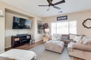 Photo #4: 6178395 Listing