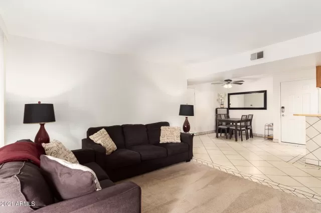 MLS: 6178413 Condo For Sale