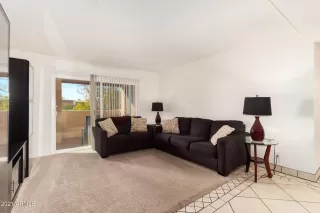 Photo #5: 6178413 Listing 